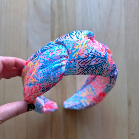 Lilly Pulitzer | Accessories | Lilly Pulitzer Pink And Blue  display picture 1